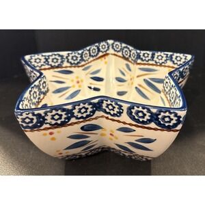 Temptations‎ By Tara Old World Blue Floral Star Shaped 1 Quart Serving Bowl